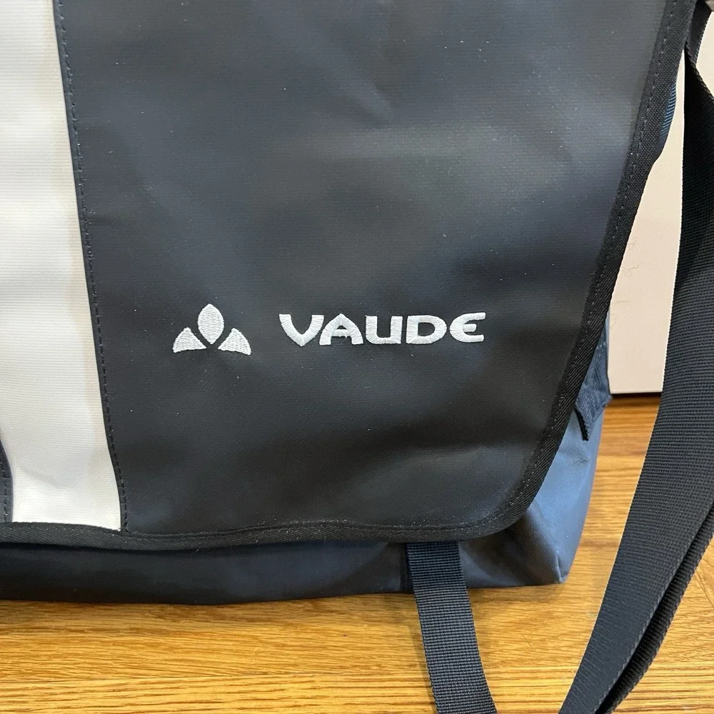 Vaude messenger bag
